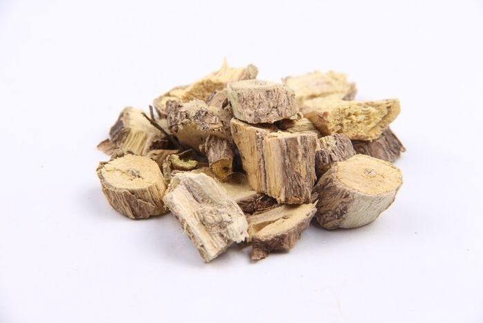 白毛藤的炮制方法與臨床藥方