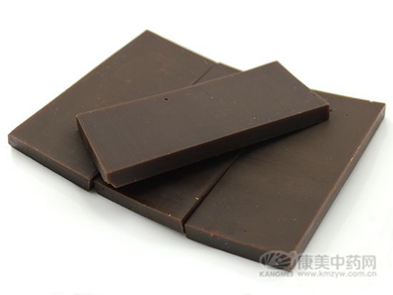 5款潤膚養(yǎng)顏藥膳，讓你“吃”出水潤好皮膚！
